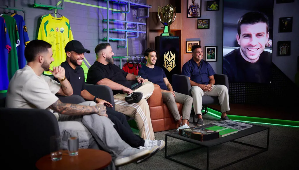 بيكيه ورونالدو وكاكا يعلنون تنظيم كأس الملوك للمنتخبات 2026 في البرازيل بمشاركة عربية