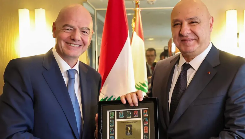لقاء بين عون وإنفانتينو... هذا ما دار بينهما (صور)