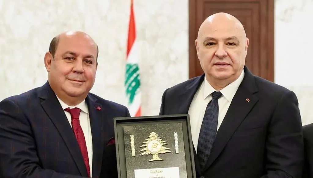 الرئيس عون هنأ بطلات الـ"ميني فوتبول" وأشاد بعزيمتهن