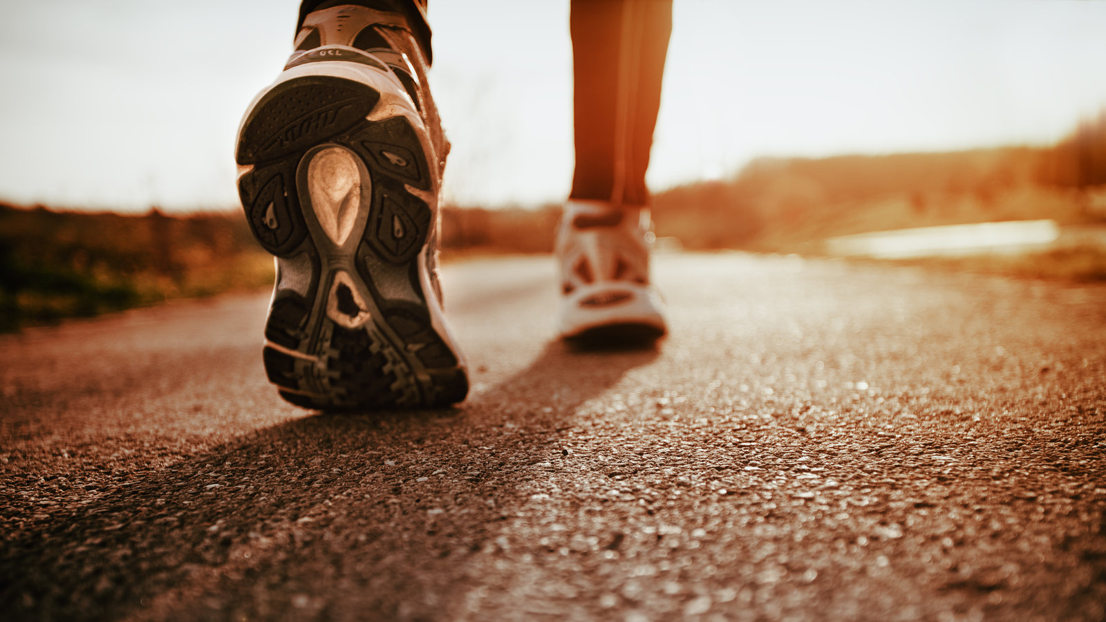 المشي يومياً