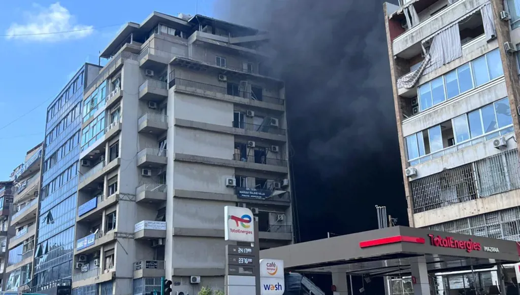 Effects of the Israeli Airstrikes on Beirut (Nabil Ismail)