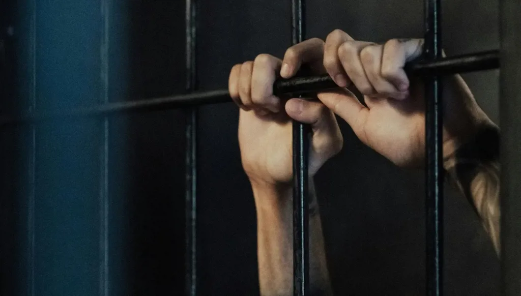 فرنسا... تسجيل مستوى قياسي جديد للاكتظاظ في السجون