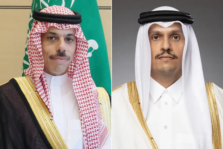 محمد بن عبد الرحمن بن جاسم آل ثاني وفيصل بن فرحان (أرشيفية).