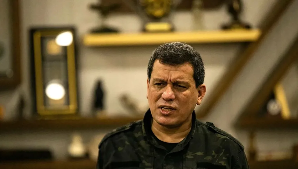 قائد "قسد" في دمشق... ما مصير المحادثات؟