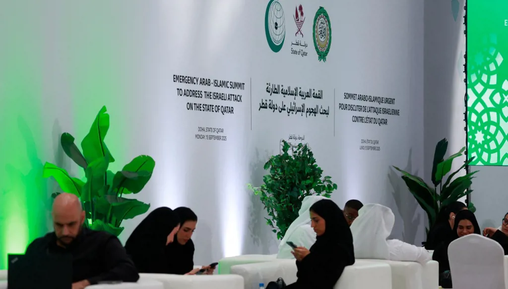 صباح "النهار": عجلة مؤتمرات لبنان تتحرّك والأنظار إلى الدوحة... ترامب يحذّر إسرائيل وأزمة سياسية في تركيا