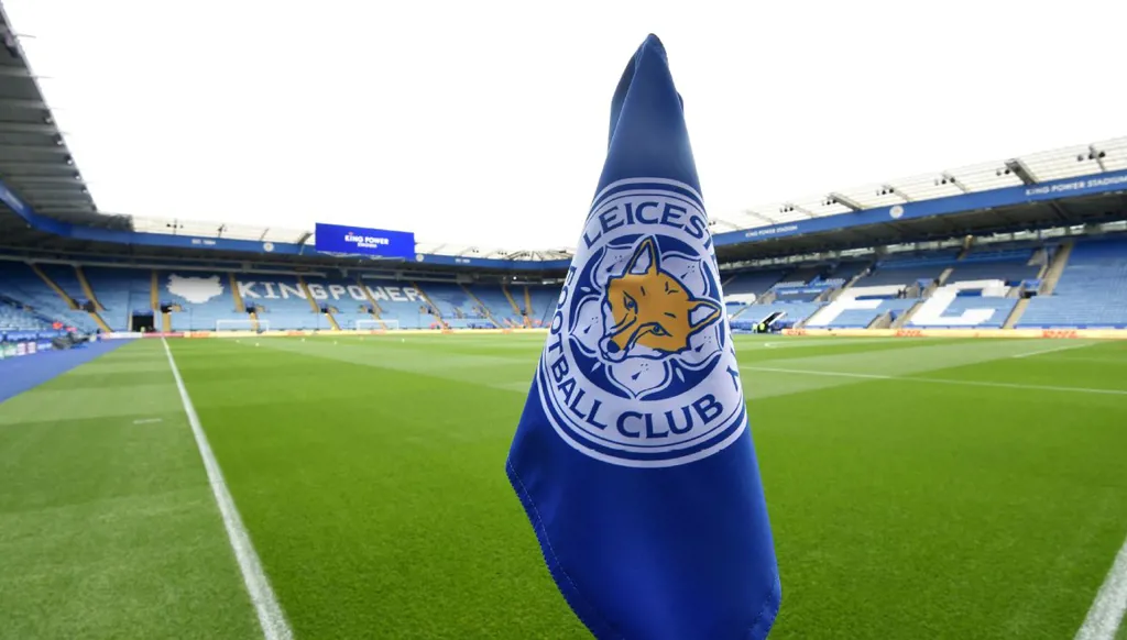 ليستر سيتي مهدّد بالهبوط إلى المستوى الثالث... ماذا حصل لـ"الذئاب"؟