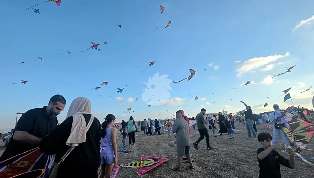 مهرجان الطائرات الورقية في الزرارية جنوب لبنان... "الأرض لنا والسماء" (صور وفيديو)