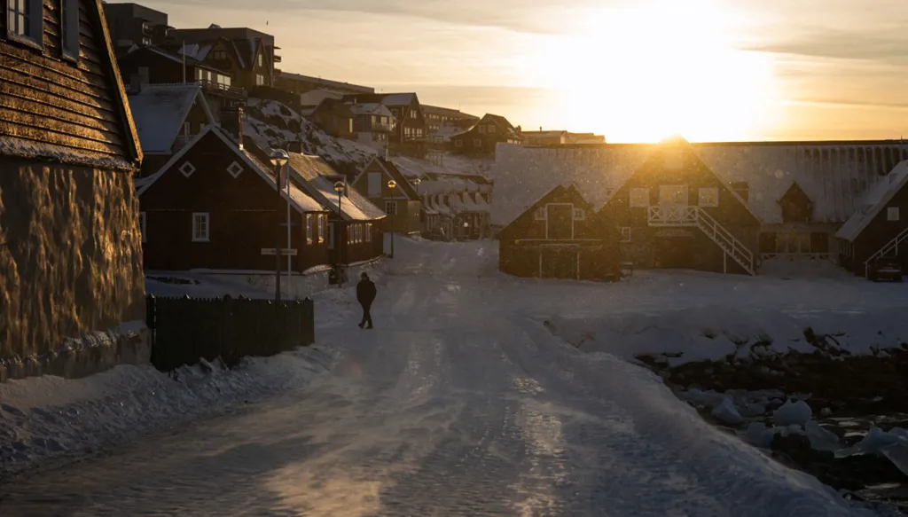 غرينلاند تسخّن علاقة بروكسل-واشنطن... و"نصيحة" من وزير الخزانة الأميركي