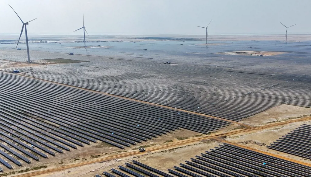 رياح مصر العملاقة: إنجي تقود أكبر مشروع برّي وتتّجه لتوسّع إقليمي