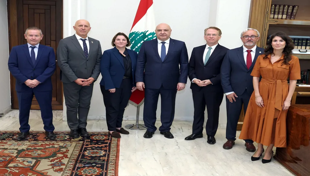 عون: لا خطر على الوجود المسيحي في لبنان