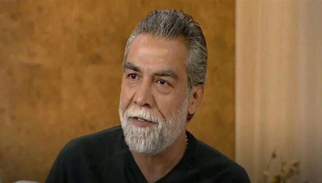 أيمن رضا يُبارك لسوريا: "وين هرب سمير"