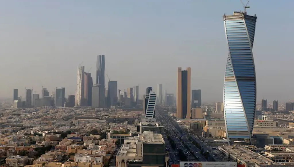 السعودية تُسجّل عجزاً بـ126 مليار ريال في الربع الأول من 2026 وسط قفزة في الإنفاق