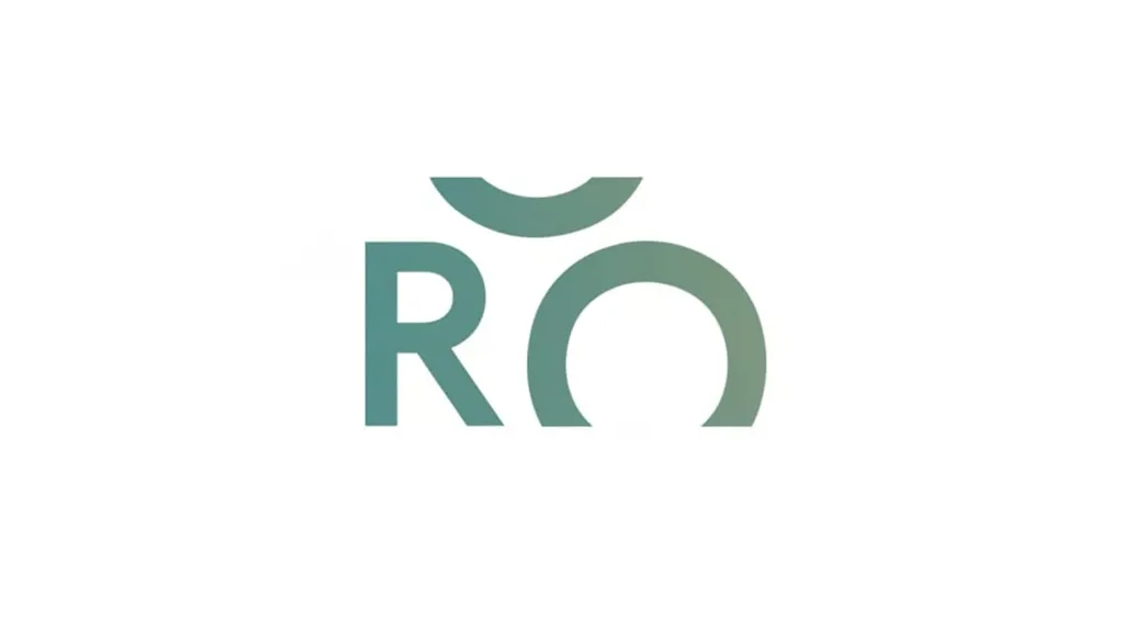 روما أوبتكال: دليل شامل لأفضل العدسات اللاصقة الملونة والطبّية في الإمارات