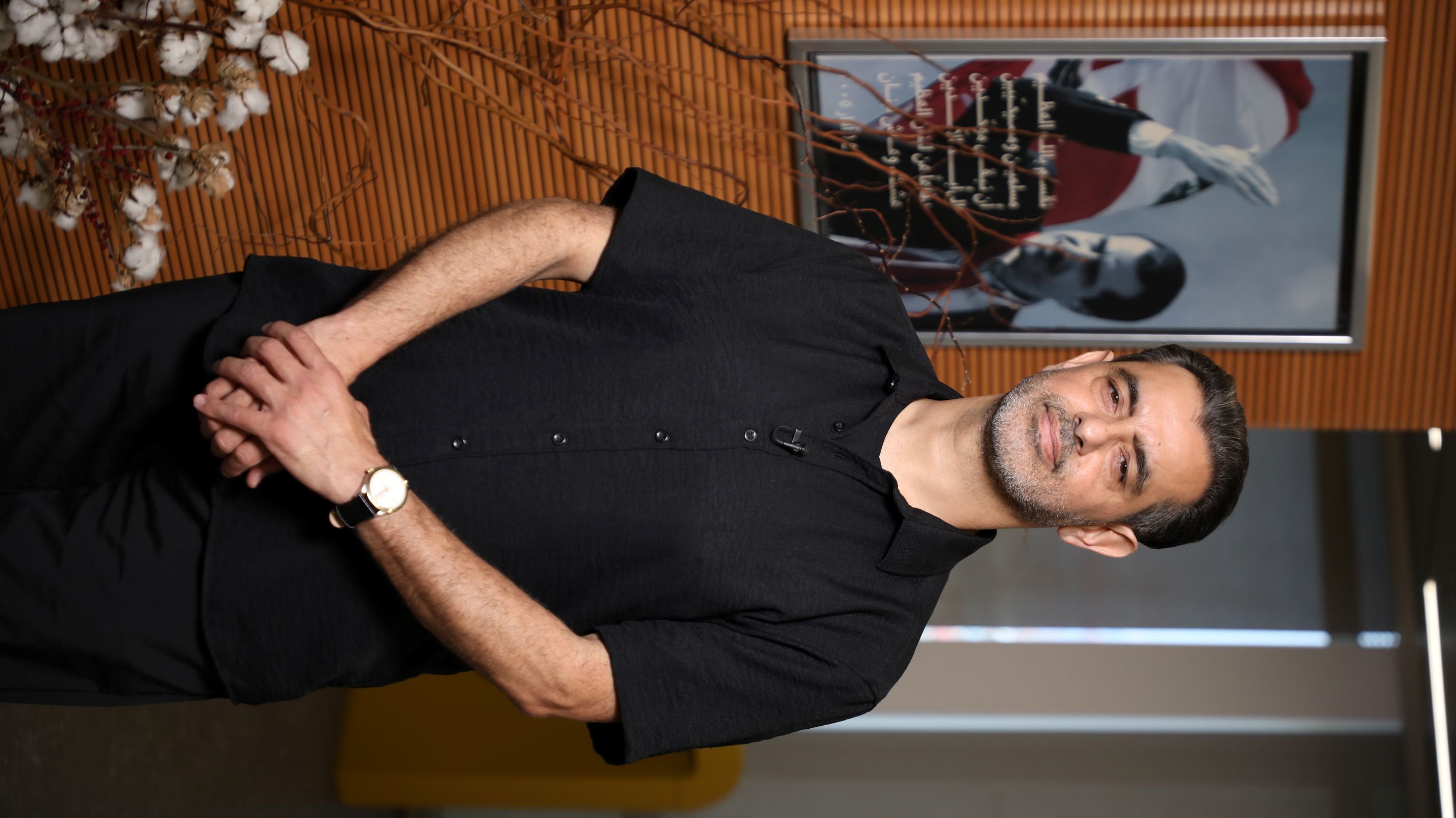 المؤلف الموسيقي وعازف الإيقاع روني برّاك في 