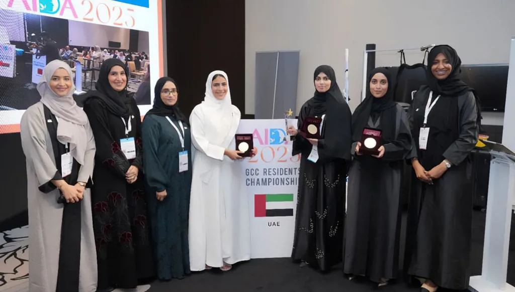 فريق طبي إماراتي يحصد المركز الأول في مسابقة ضمن مؤتمر "أيدا" في أبوظبي