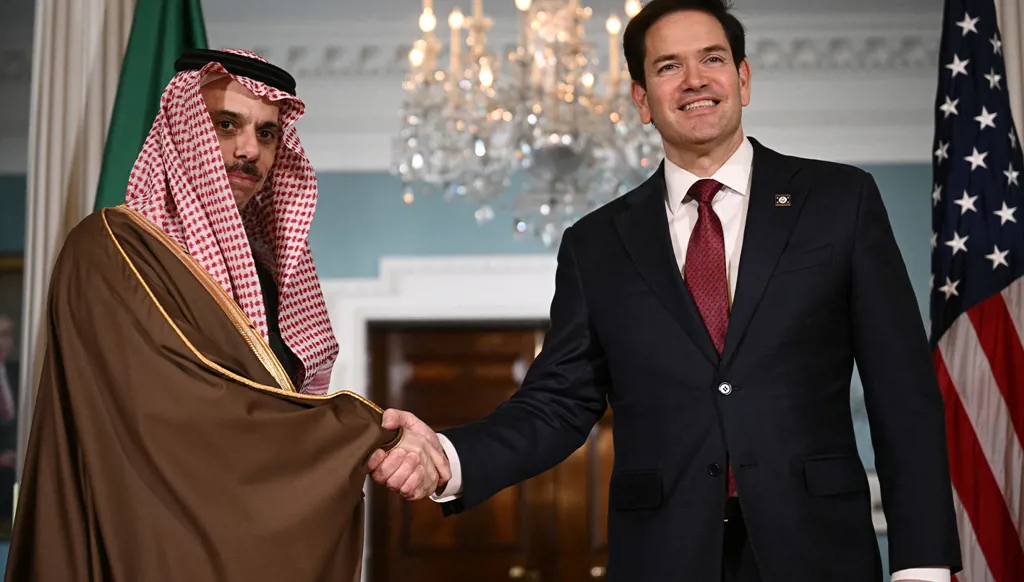 روبيو وبن فرحان بحثا ملفات أوكرانيا وسوريا وغزة