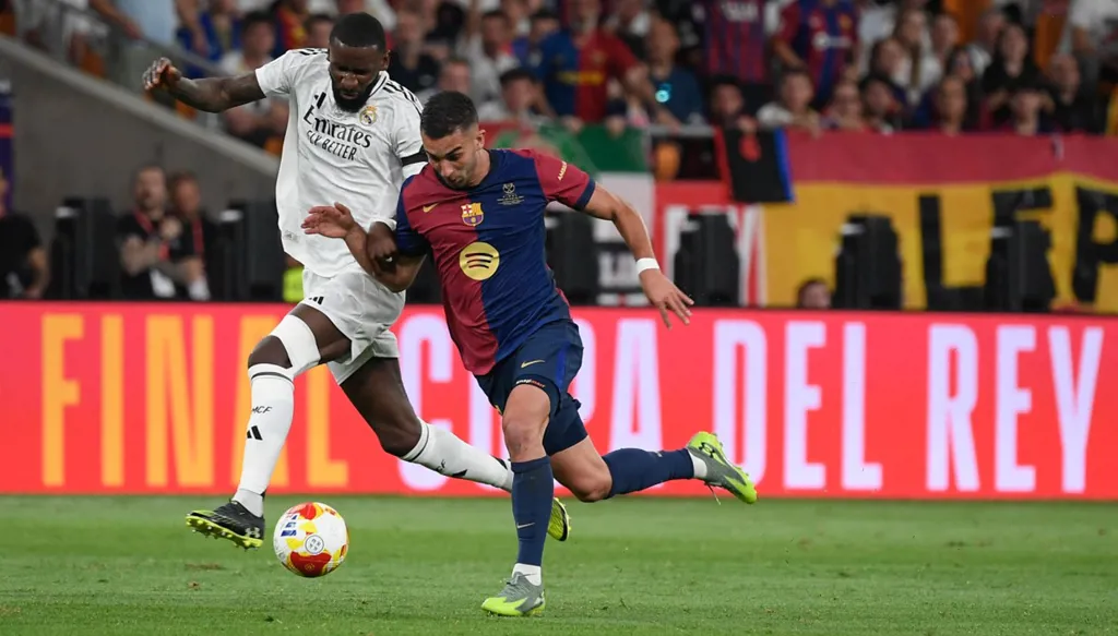 ريال مدريد أم برشلونة؟ ما هي ترشيحات أوبتا للقب الدوري الإسباني؟