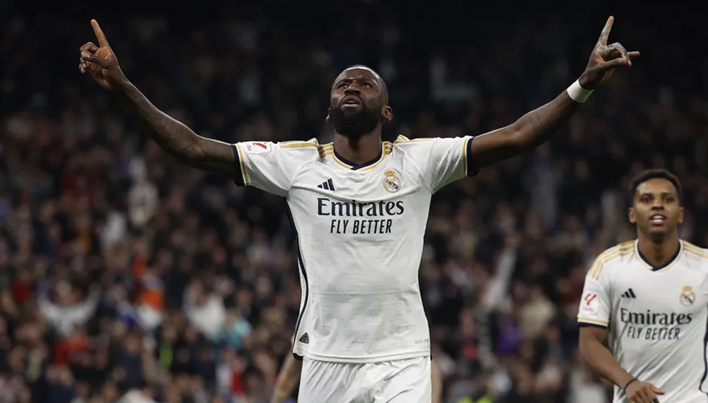روديغير يزيد معاناة ريال مدريد الدفاعية قبل الديربي