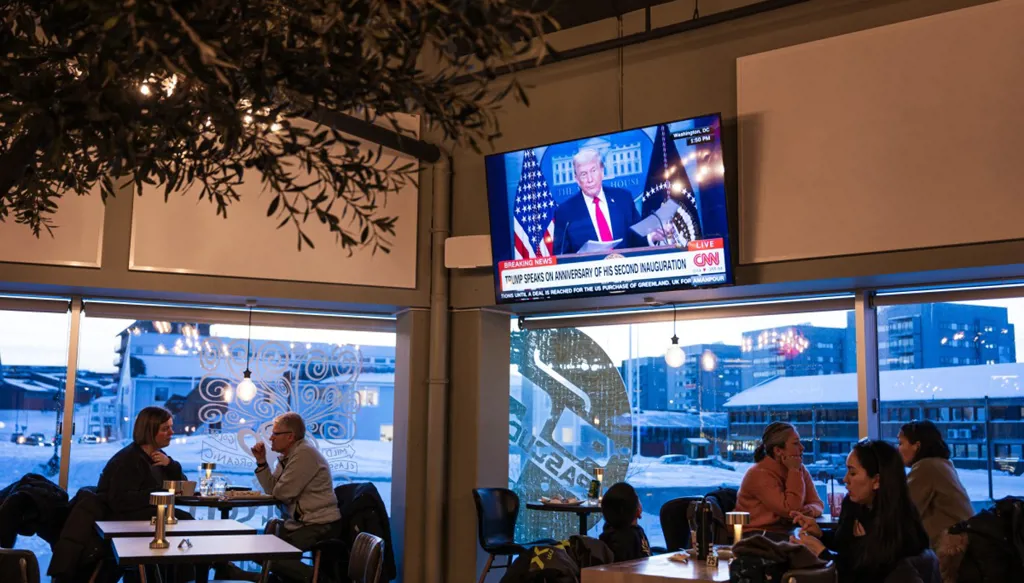 "فاينانشال تايمز": ملف غرينلاند و"مجلس السلام" يعرقلان خطط دعم لأوكرانيا