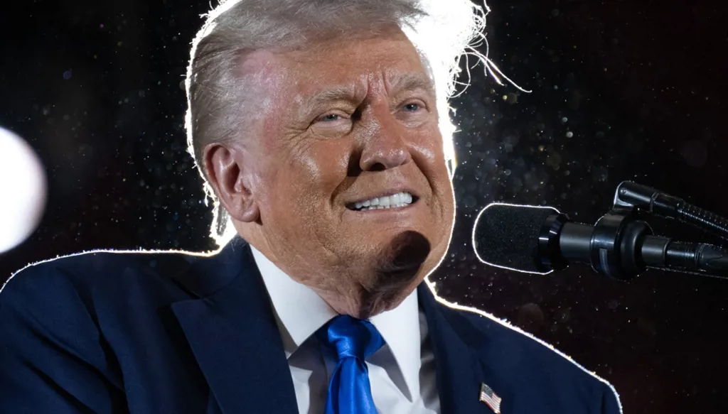 ترامب: سنحظى بأعظم اقتصاد في التاريخ