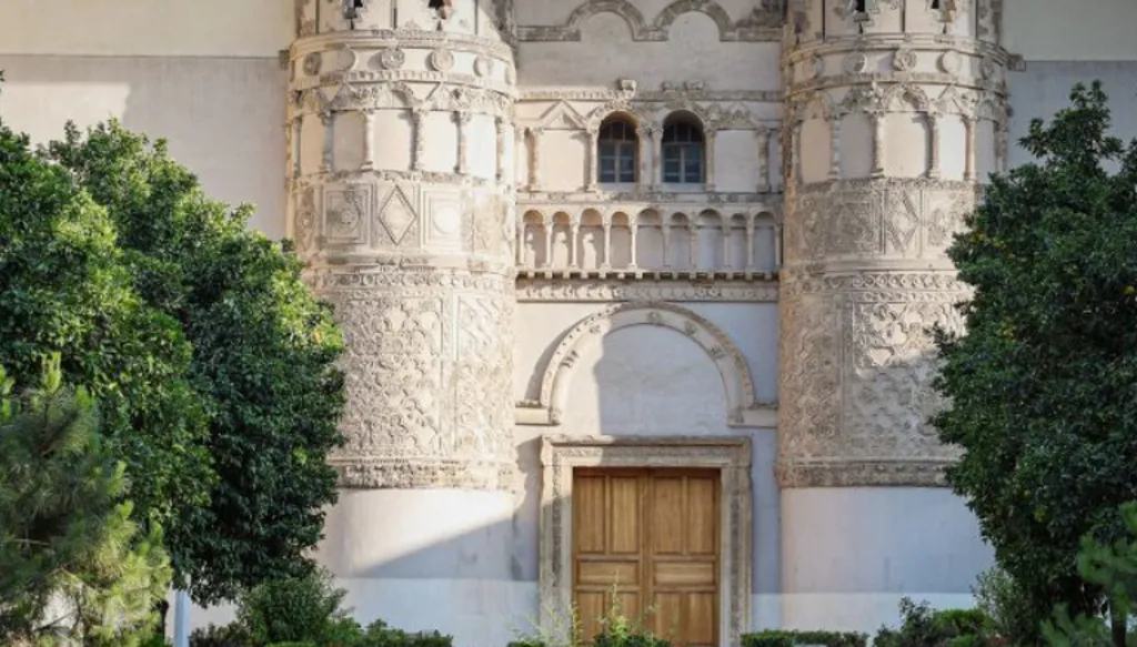 إلقاء القبض على رأس شبكة لصوص المتحف الوطني في دمشق