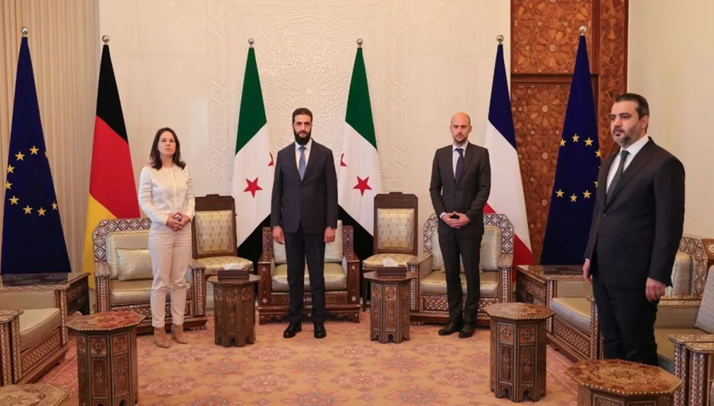 شبكة إعلامية سورية تموّه صورة بيربوك مع الشرع