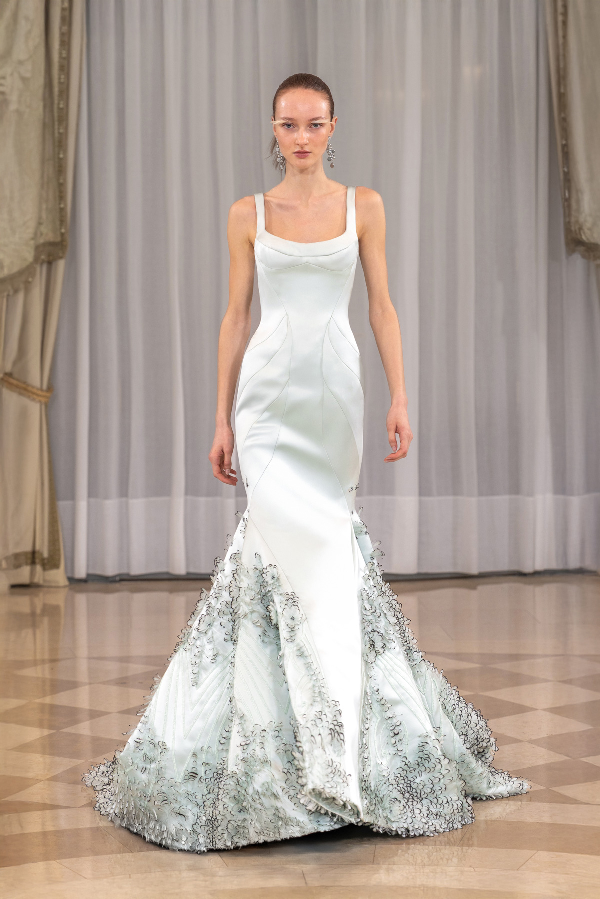 من مجموعة سعيد قبيسي Rebirth SS26 للخياطة الراقية (تصوير خاص بدارسعيد قبيسي)