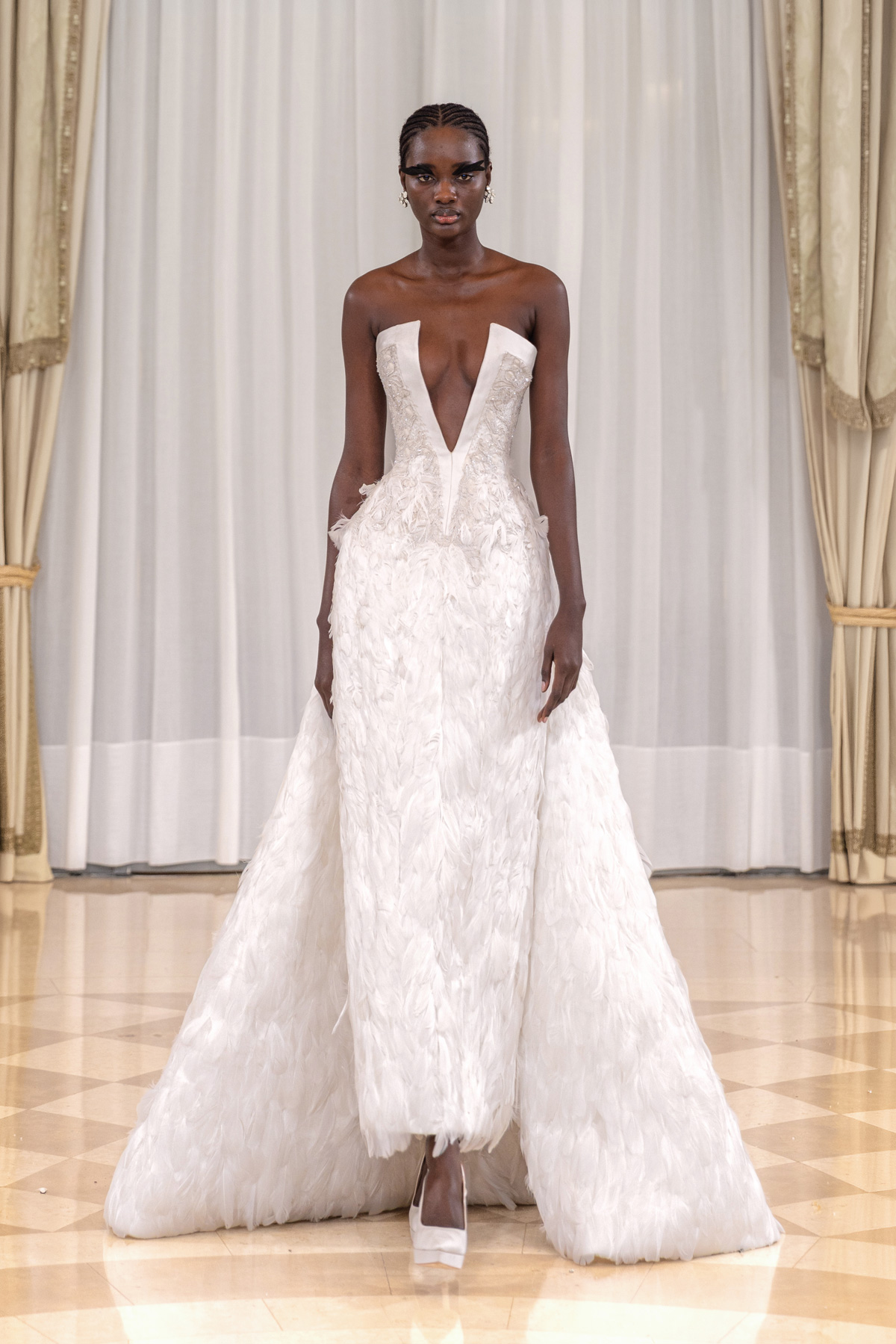 من مجموعة سعيد قبيسي Rebirth SS26 للخياطة الراقية (تصوير خاص بدارسعيد قبيسي)