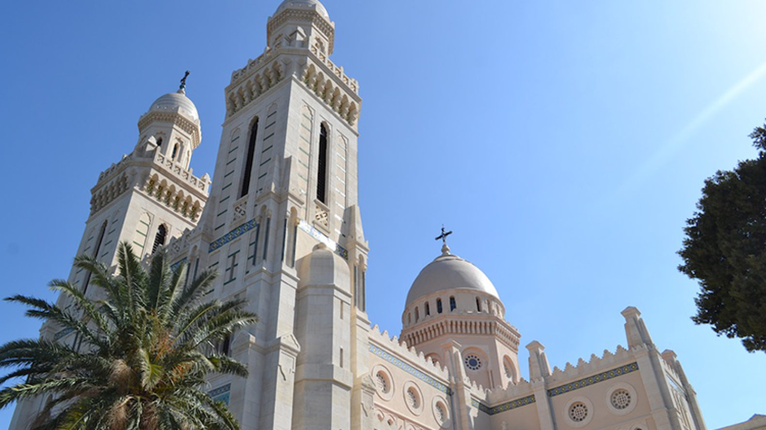 كنيسة القديس أوغستين في عنابة في الجزائر