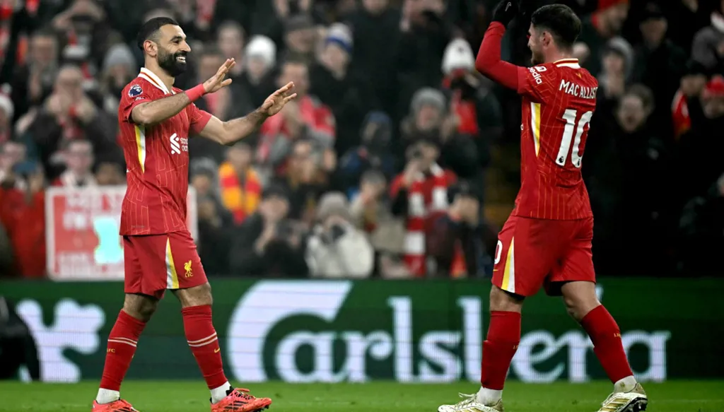 ليفربول يقلب النتيجة على ليستر سيتي ويبتعد بالصدارة