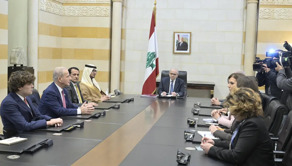 Salam meets with ambassadors of the quintet committee. (Nabil Ismail)