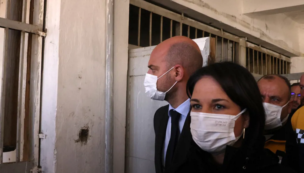 وزيرا خارجية فرنسا وألمانيا في سجن صيدنايا (صور)