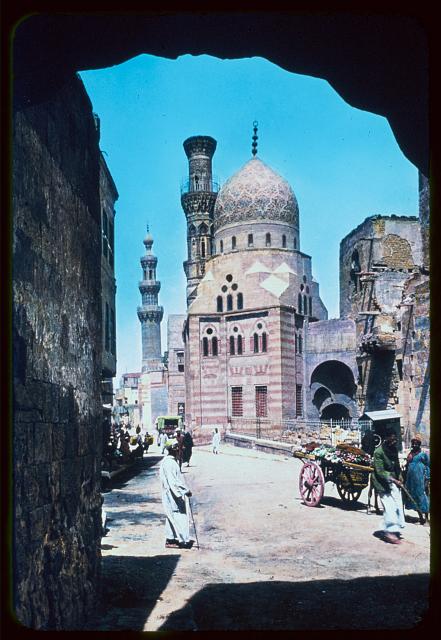 مشهد من القاهرة في القرن العشرين. (Wikimedia)