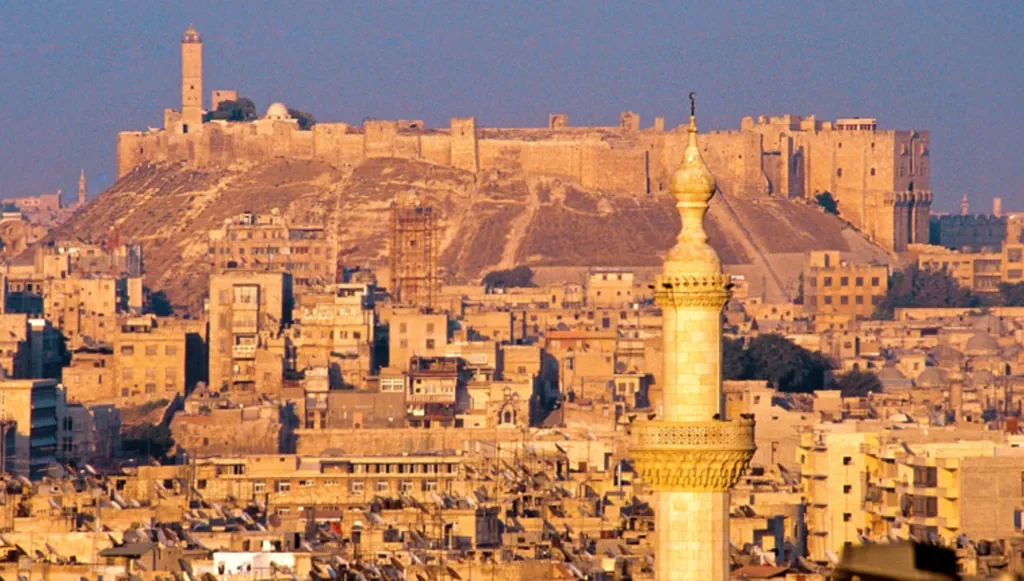 اتفاقية تعاون لترميم مواقع أثرية في حلب والسلمية