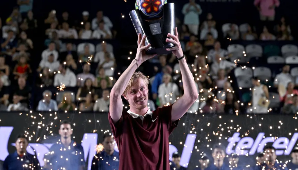 شابوفالوف يحسم لقب دورة لوس كابوس