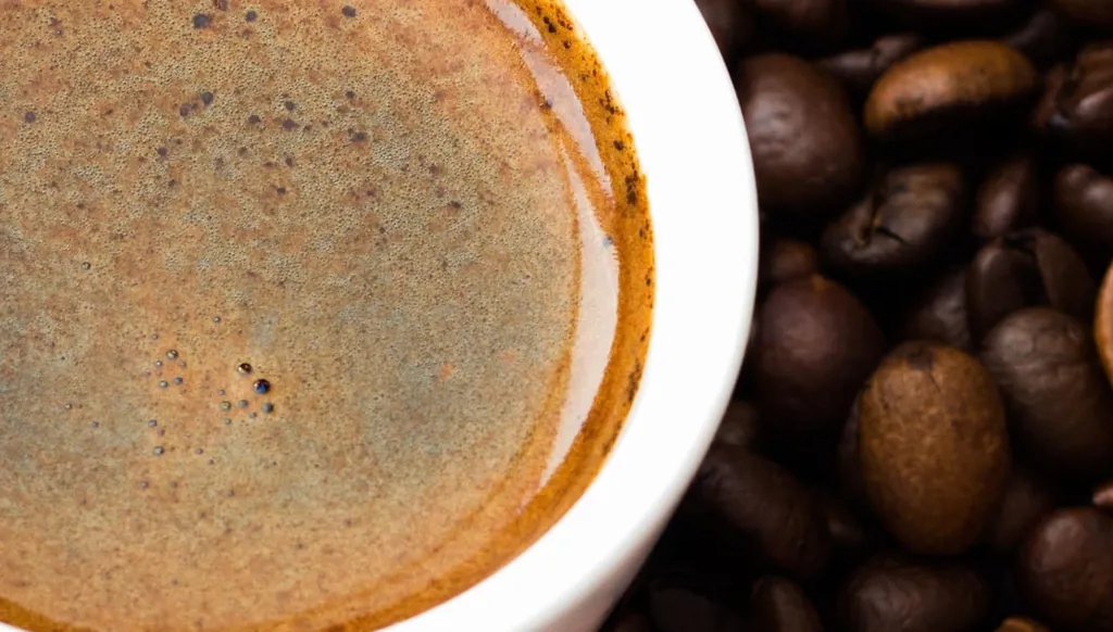 القهوة تخالف السائد عنها وتخفض الكوليسترول ولكن بشروط