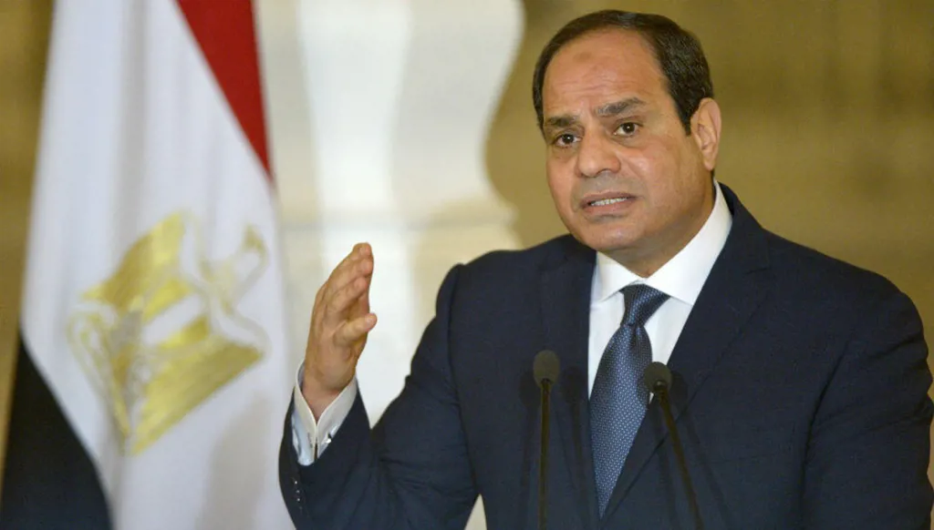 السيسي: أدعو البرلمان لجلسة طارئة للمصادقة على منحنا تفويضاً لاتخاذ إجراء للدفاع عن السعودية إذا طلبت ذلك
