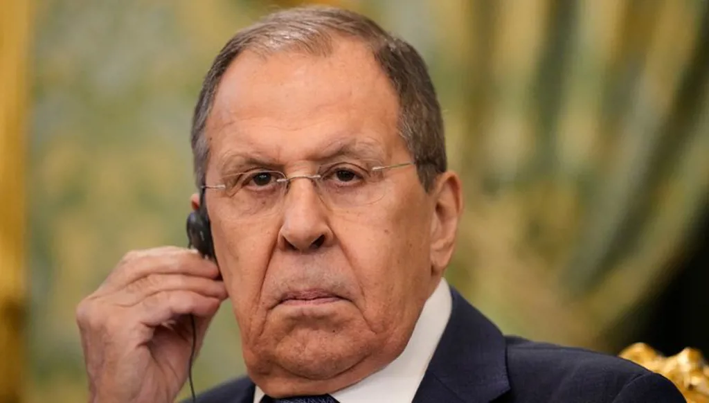 لافروف: نأمل ألا تتخذ واشنطن خطوات لتصعيد نزاع أوكرانيا