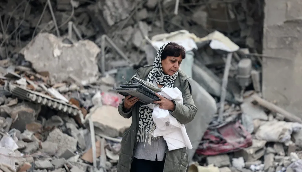 "إيران ستشهد أشدّ الضربات الأميركية اليوم"... وزير الحرب: مجتبى خامنئي تعرّض لتشوّهات