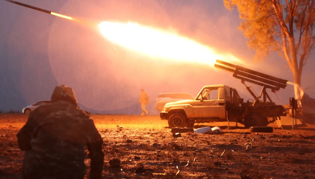 5 عند الخامسة: تقدّم للجيش السوري على وقع الاشتباكات... "ضربة إيران" بين التنفيذ والتأجيل