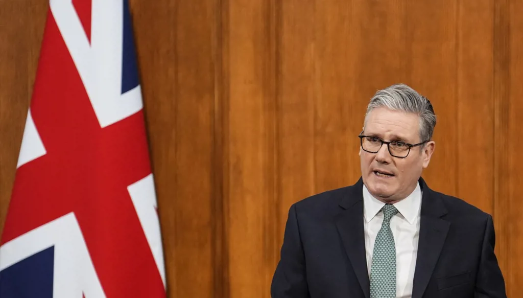 أول زيارة لرئيس وزراء بريطاني منذ 2018... ستارمر إلى الصين