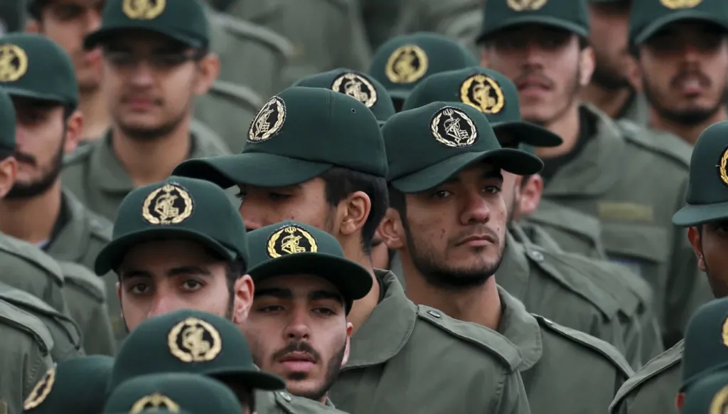 هل فعّلت إيران "بروتوكول نهاية النظام"؟