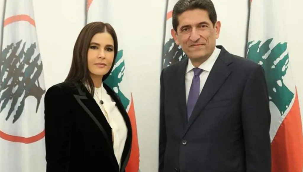 ستريدا جعجع وجوزيف إسحاق يقدّمان طلب ترشّحهما للانتخابات النيابية