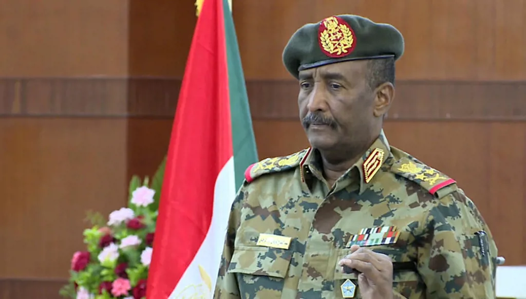 واشنطن تفرض عقوبات على البرهان... وخارجية السودان تعلّق