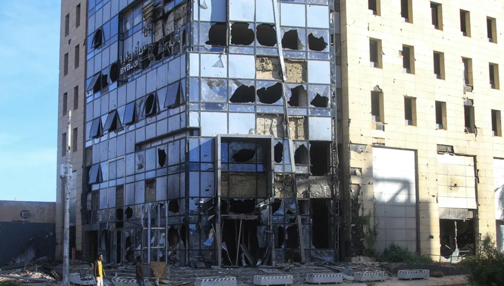 المعارك تتواصل في السودان... ونازحون يعودون إلى ديارهم