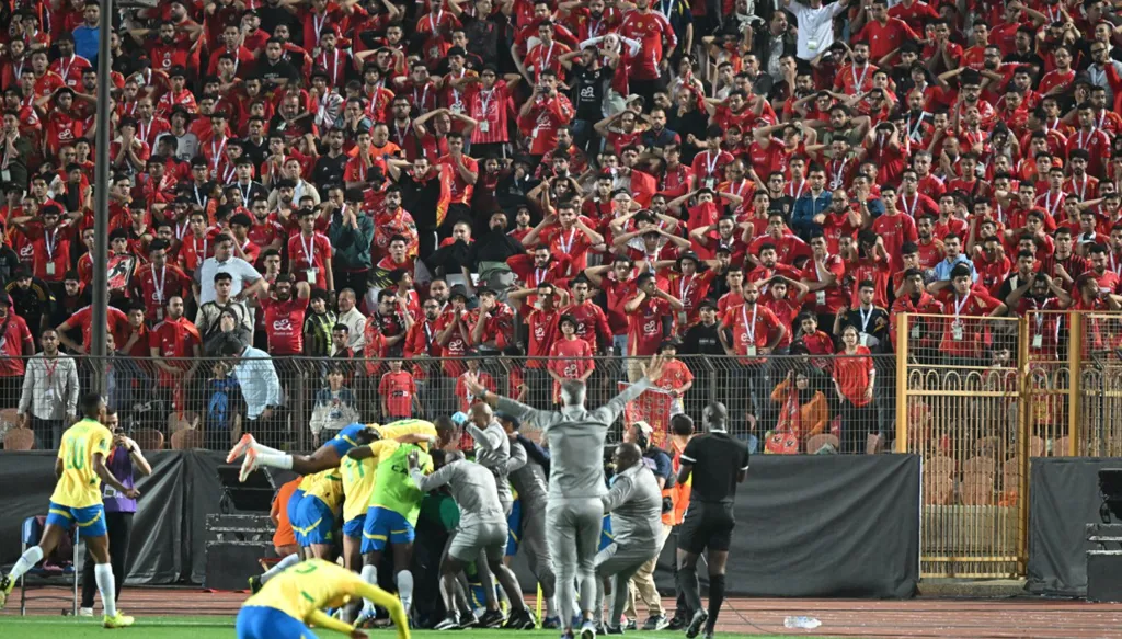 هدف عكسي كارثي يقصي الأهلي من دوري أبطال أفريقيا (فيديو)