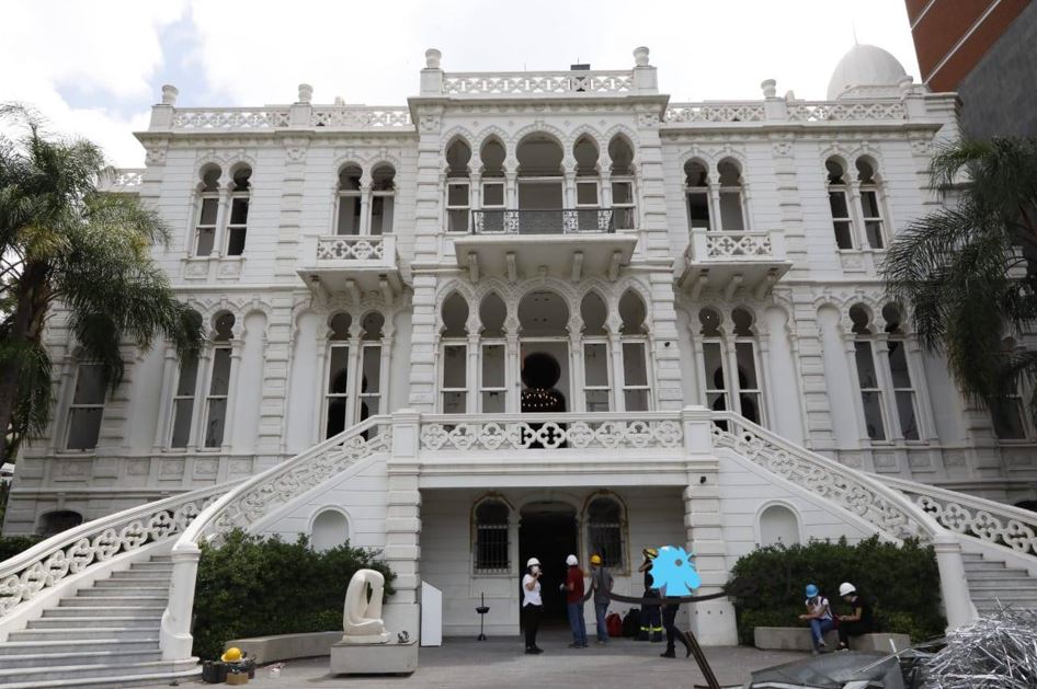 قصر سرسق هو قصر أثري لبناني بناه نقولا سرسق عام 1910