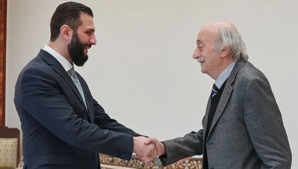 هكذا تفاعل دروز لبنان مع إخوانهم في سوريا...