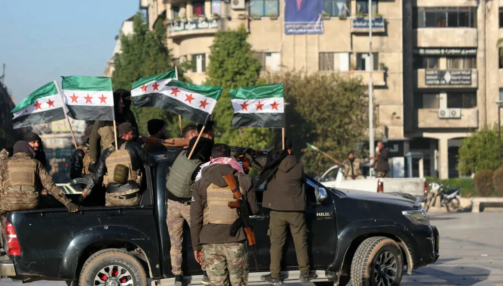 سوريا... فرض حظر تجوال في أحياء ببصرى الشام