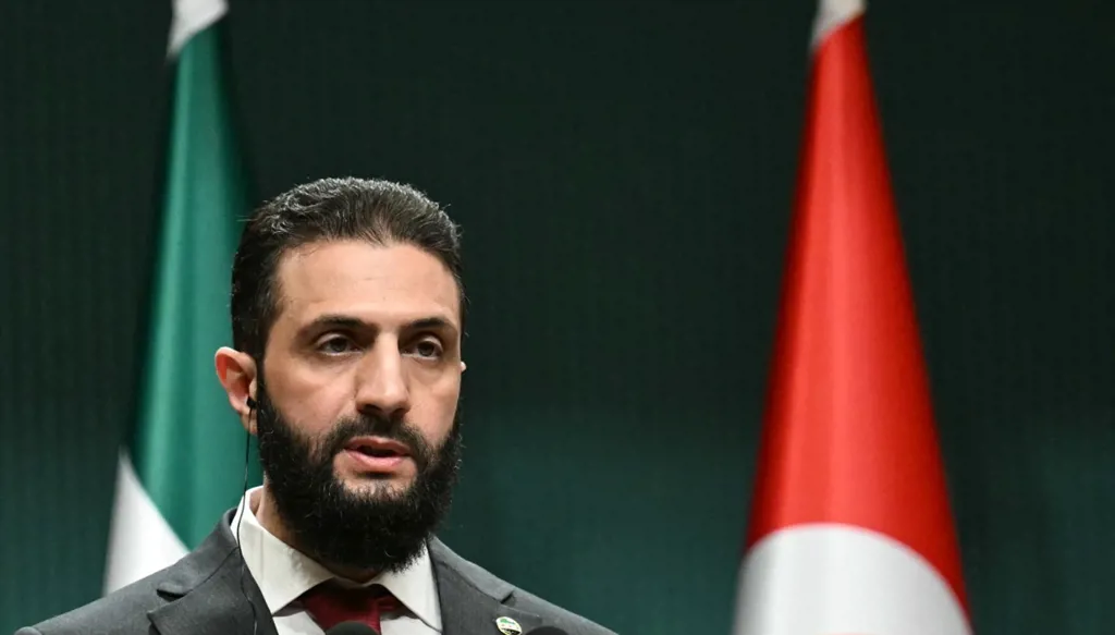 هل يعين الشرع رجال الأسد في السلطة الانتقالية؟